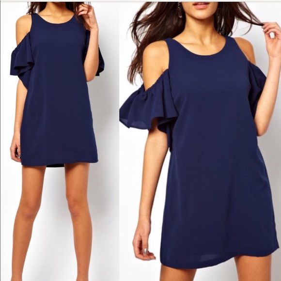 ASOS Dresses & Skirts - FINAL PRICE ❤️Asos cold shoulder Shift Dress